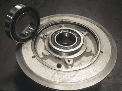 Mantenimiento mayor de bomba sumergible: suministro e instalación de nuevo kit de empaques | Major maintenance of submersible motor pump: supply and installation of new gasket kit.